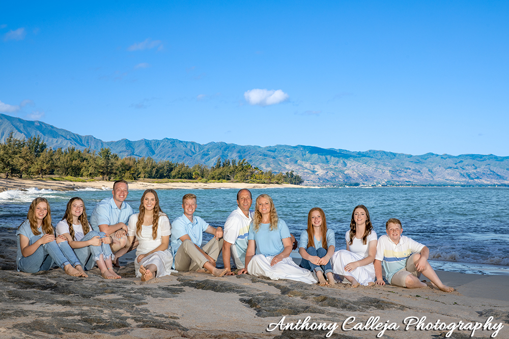 Oahu Large Group Family Photos Papailoa Beach, North Shore