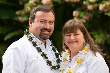 Waikiki Couples Portrait Photography - Garden at the Hilton Hawaiian Village Hotel, Waikiki
