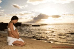 Honolulu Maternity Portrait Photographer