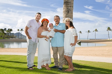 Jemenez Family Vacation Photos at the Lagoon at the Hilton Hawaiian Village Hotel, Waikiki Beach, Oahu
