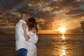Couples photographer North Shore Oahu
