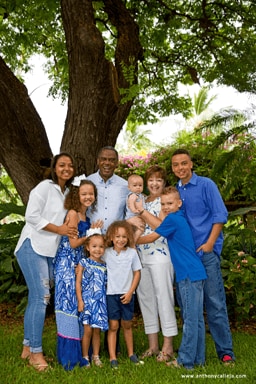 Family Portrait of Grand Parents with Grandkids in Waikiki